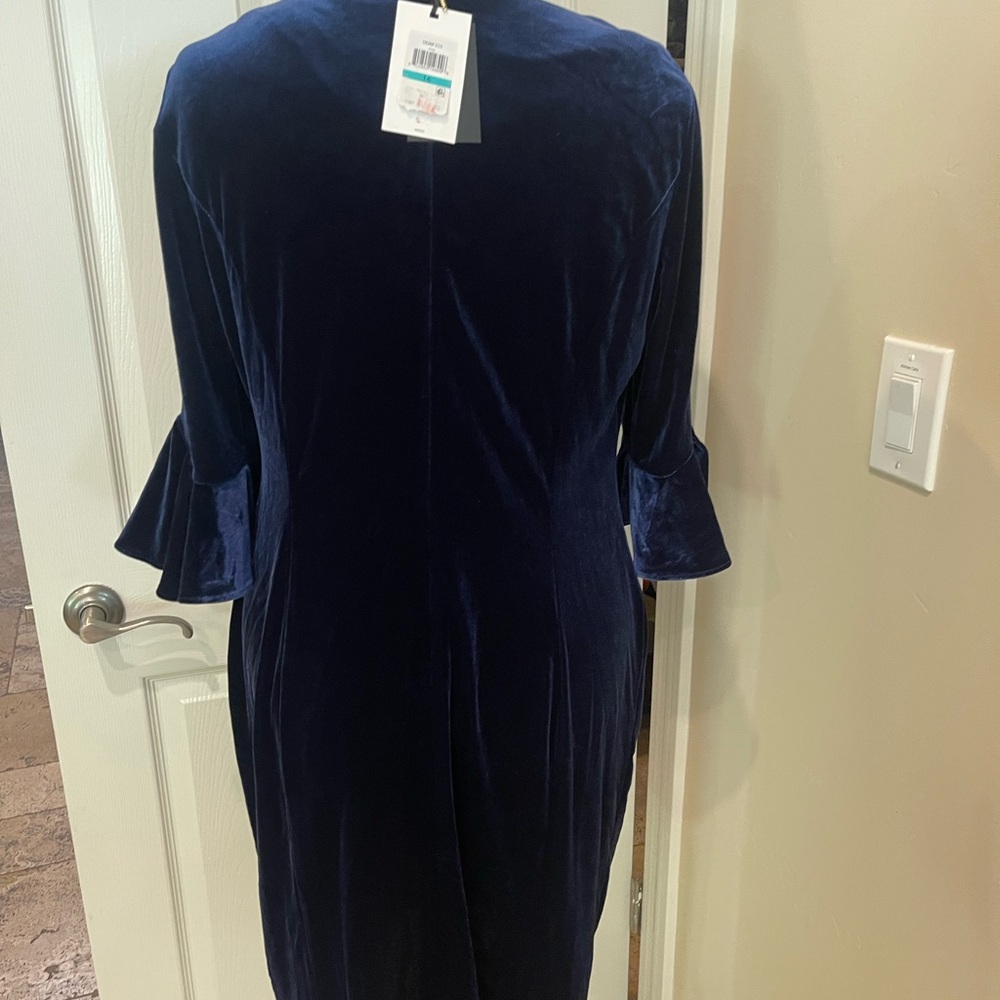 DKNY Deep Blue Velvet Long Sleeve Dress - Picture 6 of 11